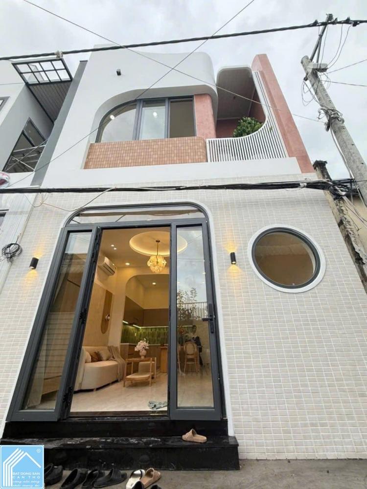 NHÀ SIÊU SIÊU ĐẸP - VỊ TRÍ HOT GẦN KDC ĐẠI NGÂN