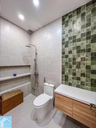 NHÀ ĐẸP HIỆN ĐẠI - TRỆT LẦU - THỔ CƯ HOÀN CÔNG HẺM 388