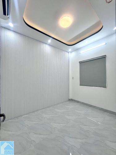 1 Tỷ 850 Triệu Thương lượng Sở hữu Nhà Trệt Lầu hẻm 1 Trần Vĩnh Kiết - Cách Chợ Nổi 300m