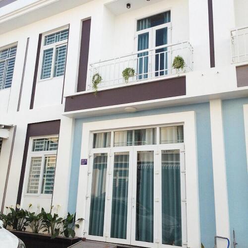 1.45 tỷ- Nhà 1 trệt 1 lầu mới KDC Hoàng Quân Cần Thơ 1.45 tỷ- Nhà 1 trệt 1 lầu mới KDC Hoàng Quân Cần Thơ