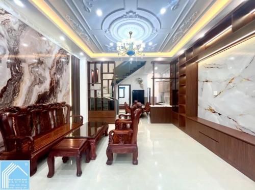  2 Tuần Hoàn Thiện - Nhà 1 Trệt 2 Lầu Đường D4 KDC Hồng Loan - Đoạn ngay chung cư