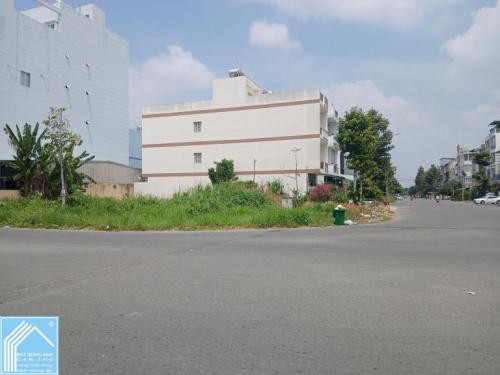 3 nền góc E9 – 7,8,9 đường Nguyễn Thị Sáu + Nguyễn Chánh thuộc KDC 586, Phú Thứ, Cái Răng, Cần Thơ.