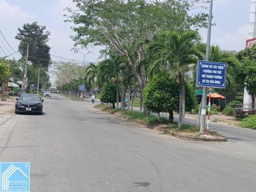 3 nền góc E9 – 7,8,9 đường Nguyễn Thị Sáu + Nguyễn Chánh thuộc KDC 586, Phú Thứ, Cái Răng, Cần Thơ.