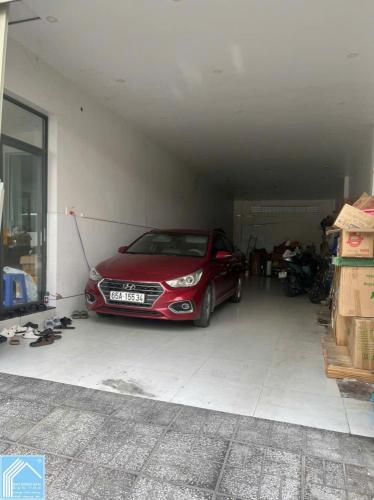 3 NỀN LIỀN KỀ CÓ NHÀ 1 TRỆT 1 LẦU KIÊN CỐ ĐƯỜNG B2 KDC HƯNG PHÚ