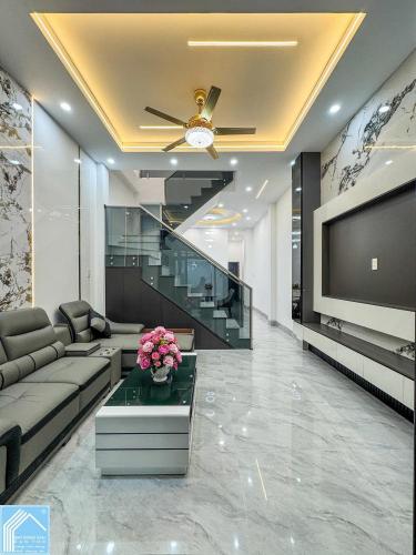 3 tỉ 090 triệu - Chủ Gởi  NHÀ TRỆT LẦU MỚI ĐẸP 3 PHÒNG NGỦ  _KIẾN TRÚC HIỆN ĐẠI HẺM 311 