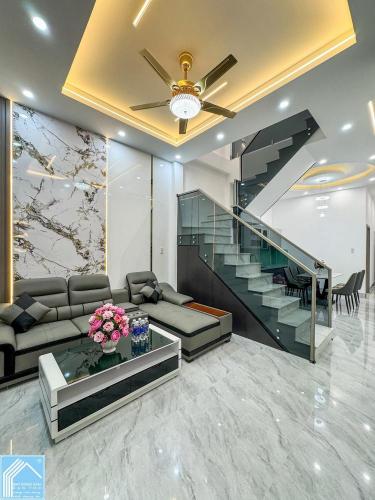 3 tỉ 090 triệu - Chủ Gởi  NHÀ TRỆT LẦU MỚI ĐẸP 3 PHÒNG NGỦ  _KIẾN TRÚC HIỆN ĐẠI HẺM 311 