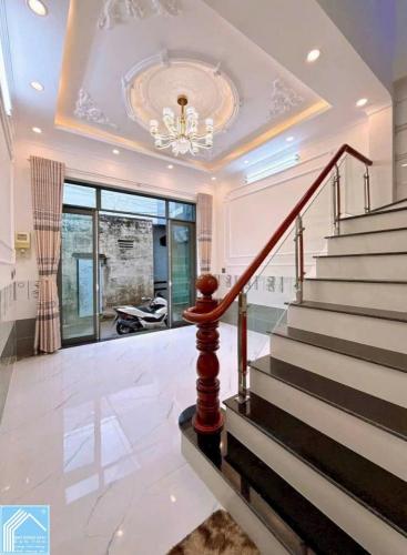 30. NHÀ LẦU MỚI 100% – TRUNG TÂM TP CẦN THƠ – HẺM 138 TRẦN HƯNG ĐẠO, NINH KIỀU
