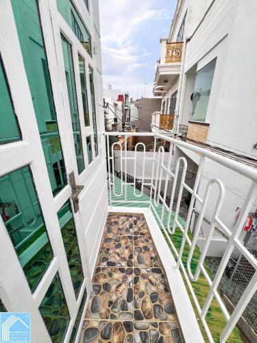 31. NHÀ ĐẸP Số 36 - Hẻm 5 - NV. Hồng (Hẻm 102 Lê Lai)
