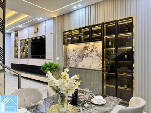 7. BÁN SIÊU PHẨM SỐ 16 ĐƯỜNG D7 KDC HỒNG LOAN.