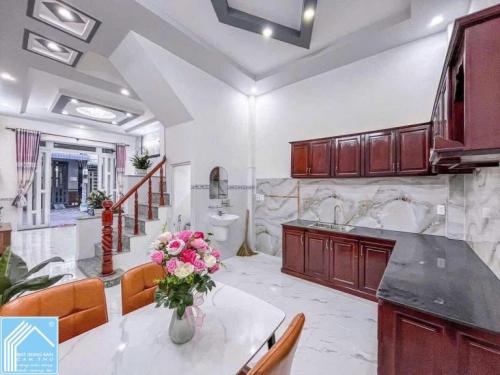 BÁN NHÀ 1T1L đúc - MỚI ĐẸP, Mặt Tiền - Sát chợ An Khánh