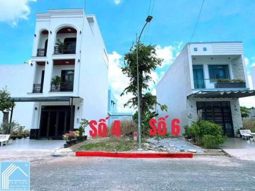 BÁN 1cặp Nền liền kề, Mặt Tiền D33 (KDC Hồng Loan 6A), sổ hồng