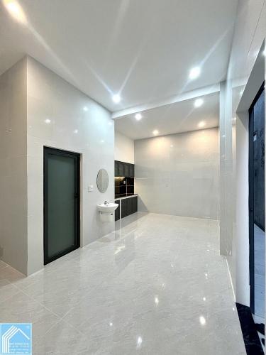 Bán 2 căn Nhà hẻm đường Nguyễn Thông, cách Công an p.Bình Thuỷ 100m