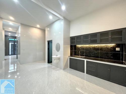 Bán 2 căn Nhà hẻm đường Nguyễn Thông, cách Công an p.Bình Thuỷ 100m