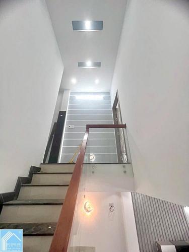 Bán 2 Căn Nhà Trệt Lầu hẻm 11 đường Nguyễn Văn Linh - Cách Bệnh Viện ĐKTW 300m