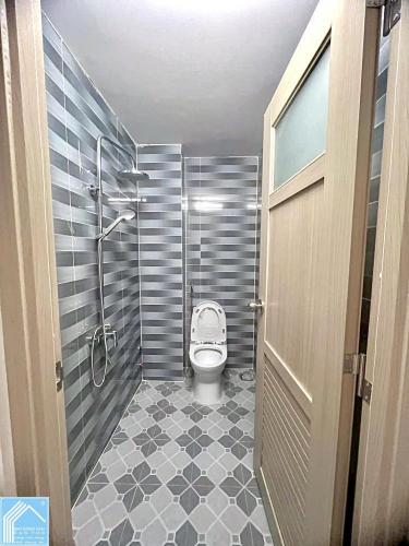 Bán 2 Căn Nhà Trệt Lầu hẻm 11 đường Nguyễn Văn Linh - Cách Bệnh Viện ĐKTW 300m