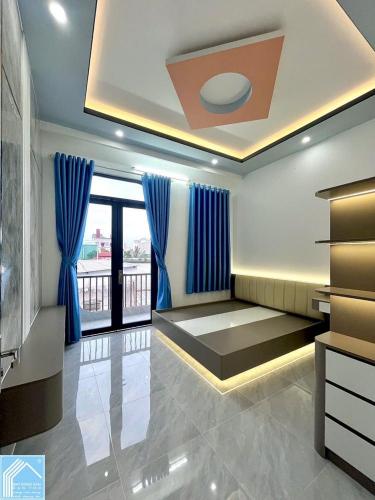 Bán 2 Căn Nhà Trệt Lầu hẻm 11 đường Nguyễn Văn Linh - Cách Bệnh Viện ĐKTW 300m