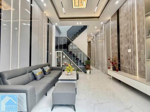 Bán 2 Căn Nhà Trệt Lầu hẻm 6 đường Trần Vĩnh Kiết - Thông hẻm 7 & 146 Hoàng Quốc Việt