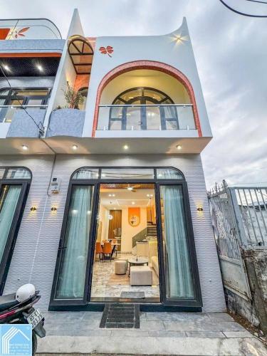 BÁN 3 CĂN NHÀ LIỀN KỀ HẺM 25 NGUYỄN VĂN LINH - CÓ THỂ KINH DOANH