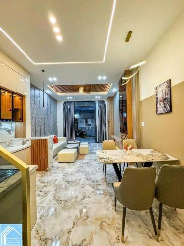 BÁN 3 CĂN NHÀ LIỀN KỀ HẺM 25 NGUYỄN VĂN LINH - CÓ THỂ KINH DOANH