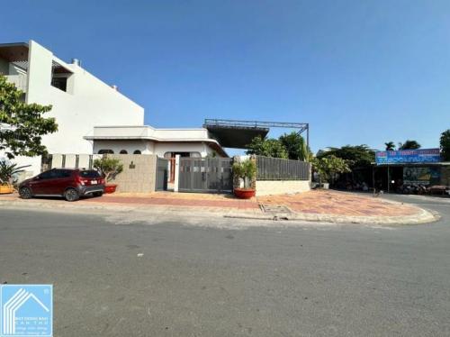 Bán 3 Nền Góc Liền kề KDC 91B-GD3 đối diện trường học - Cách đường Trần Hoàng Na 80m