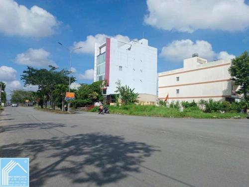 Bán 3 nền lk 420m² GÓC đường Nguyễn Thị Sáu & Nguyễn Chánh, KDC 586, P Hưng Phú, TPCT