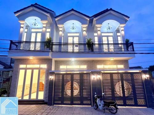 Bán 3 Nhà Trệt Lầu Mặt tiền Bờ kè Cái Sơn - Gần Bệnh Nhi, SIS, ĐH FPT, Chợ Nổi,... P.An Bình