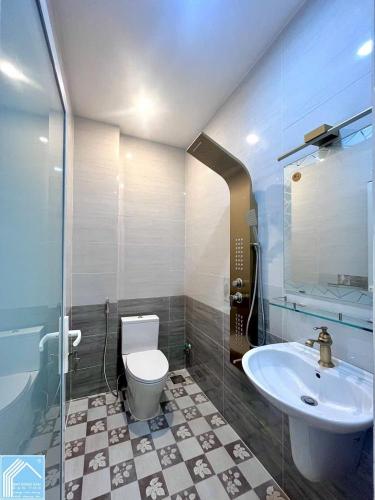 Bán 3 nhà trệt lầu Mặt tiền bờ kè Cái Sơn - gần Bệnh viện Nhi, SIS, ĐH FPT, Chợ Nổi,...