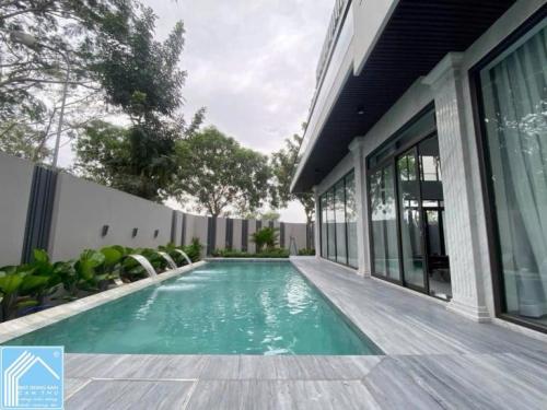 Bán biệt thự cao cấp 400m2 có hồ bơi trung tâm thành phố cần thơ
