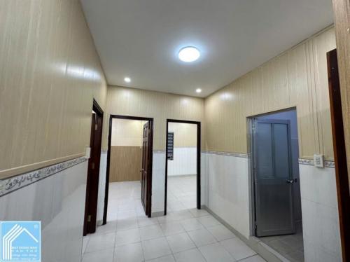 Bán căn hộ góc 80m2, 3 phòng ngủ rộng rãi, view đẹp, tiện nghi