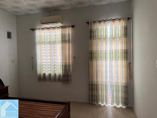 BÁ.N CĂN NHÀ TRỆT 2 LẦU, KDC LONG THỊNH, PHƯỜNG HƯNG PHÚ - ĐỐI DIỆN BỆNH VIỆN HOÀN MỸ - TP. CT