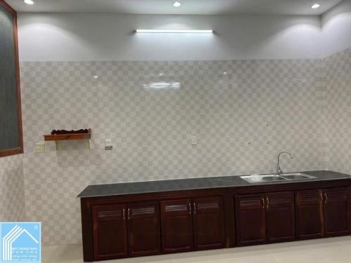 BÁ.N CĂN NHÀ TRỆT 2 LẦU, KDC LONG THỊNH, PHƯỜNG HƯNG PHÚ - ĐỐI DIỆN BỆNH VIỆN HOÀN MỸ - TP. CT