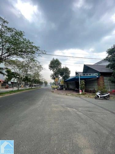 BÁN CẶP GÓC ĐƯỜNG NGUYỄN THỊ SÁU VÀ ĐƯỜNG SỐ 51, KDC 586 P HƯNG PHÚ TP CẦN THƠ