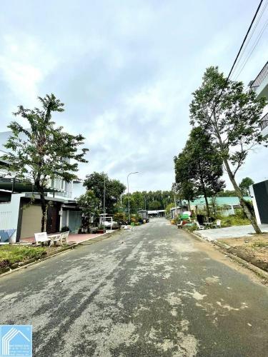 BÁN CẶP NỀN LIỀN KỀ ĐƯỜNG SỐ 28 - KHU DÂN CƯ 586. LH 0942495498 PHƯƠNG.