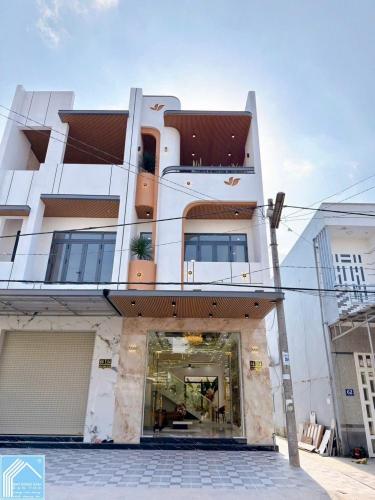 Bán Cặp Nhà 1 Trệt 2 Lầu có hẻm hông đường D14 KDC Hồng Loan Cần Thơ