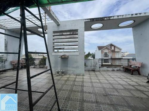 BÁN CẶP NHÀ TRỆT 3 LẦU VỊ TRÍ SÁNG ĐẸP ĐƯỜNG SỐ 47 KDC 586 TP Cần Thơ