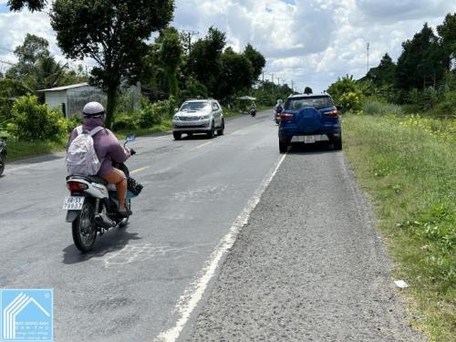 Bán đất mặt tiền Quốc Lộ 61C cách cầu So Đũa 200m