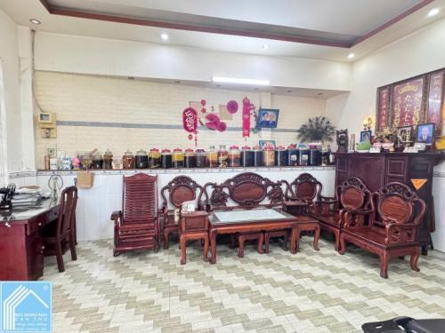 Bán đất tặng nhà