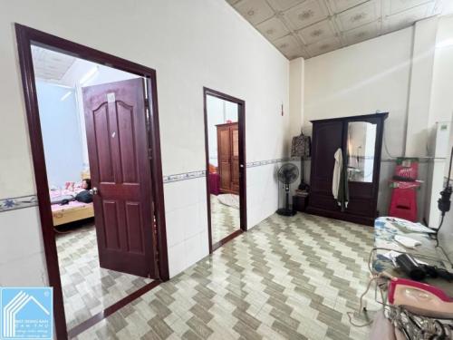 Bán đất tặng nhà