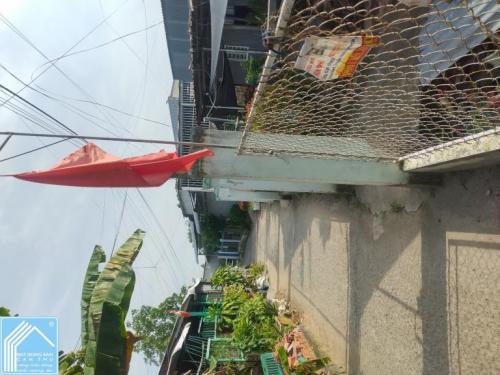 Bán gấp nhà mặt tiền hẻm 4m DT 116m2 giá 80tr LH 0939258381