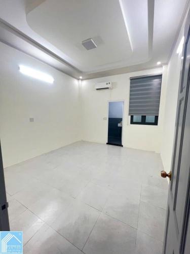 Bán hoặc cho thuê nhà trệt lầu mặt tiền đường hoàng quốc việt - đoạn gần nguyễn văn linh
