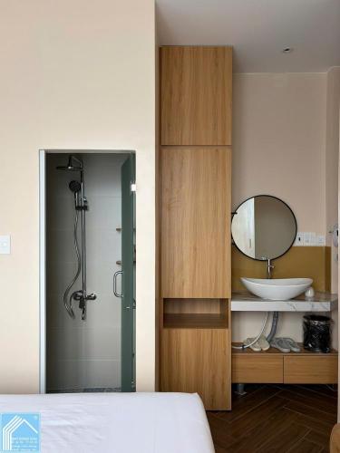 BÁN KHÁCH SẠN HIỆN HỮU TRÊN ĐẤT ĐÃ HOÀN THIỆN MỚI 100% (BAO HOÀN CÔNG)