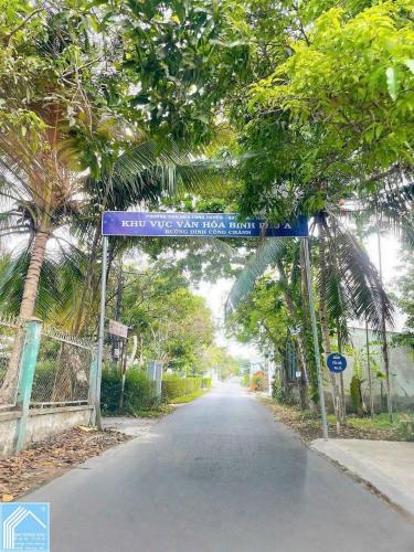 BÁN NỀN - MẶT TIỀN (Đường ĐINH CÔNG CHÁNH). Cách cầu BÌNH THUỶ chỉ 200m