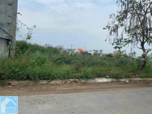 BÁN NỀN 100M2 ĐƯỜNG B1 KHU DÂN CƯ TÂN PHÚ ( Có 2 hẻm kỹ thuật ) BÁN NỀN 100M2 ĐƯỜNG B1 KHU DÂN CƯ TÂN PHÚ ( Có 2 hẻm kỹ thuật )