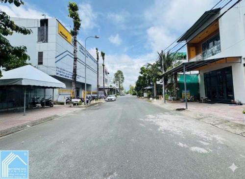 Bán Nền 120m2 H. Tây Bắc KDC Nông Thổ Sản, P. Hưng Phú, Tp. Cần Thơ giá chỉ 3.3 tỷ!