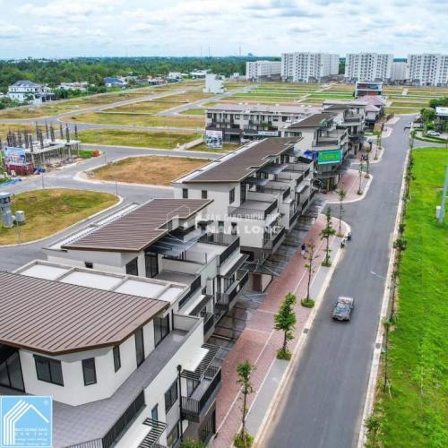 Bán nền biệt thự ngang 15 mét, 15x15, 225m2. Gần hồ, sổ sẵn, thích hợp xây biệt thự vườn nghỉ dưỡng
