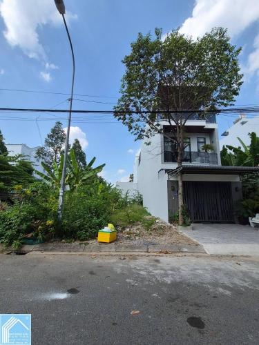   BÁN NỀN BLOCK H1 ĐƯỜNG SỐ 30 KDC 586  ———————————————  Diện tích đất: 5m x 25m