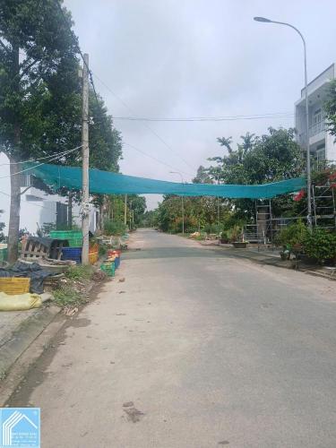 Bán nền  đẹp Đs 28, KDC 586, vị trí cách ngã 3 Chợ 586 khoản 50m _ giá tốt để đầu tư hoặc xây nhà