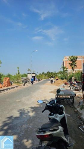 Bán nền đẹp đường B8 - KDC Phú An- P Hưng Phú, Cần thơ. DT 81M2, H. Đông bắc, giá 2.35 tỷ