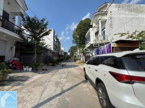 BÁN NỀN ĐẸP ĐƯỜNG SỐ 10, KDC DIỆU HIỀN