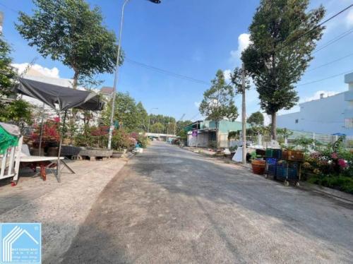 Bán nền đẹp đường số 28 khu 586, P Hưng Phú TP Cần Thơ. DT 125m2, giá chỉ 3 tỷ